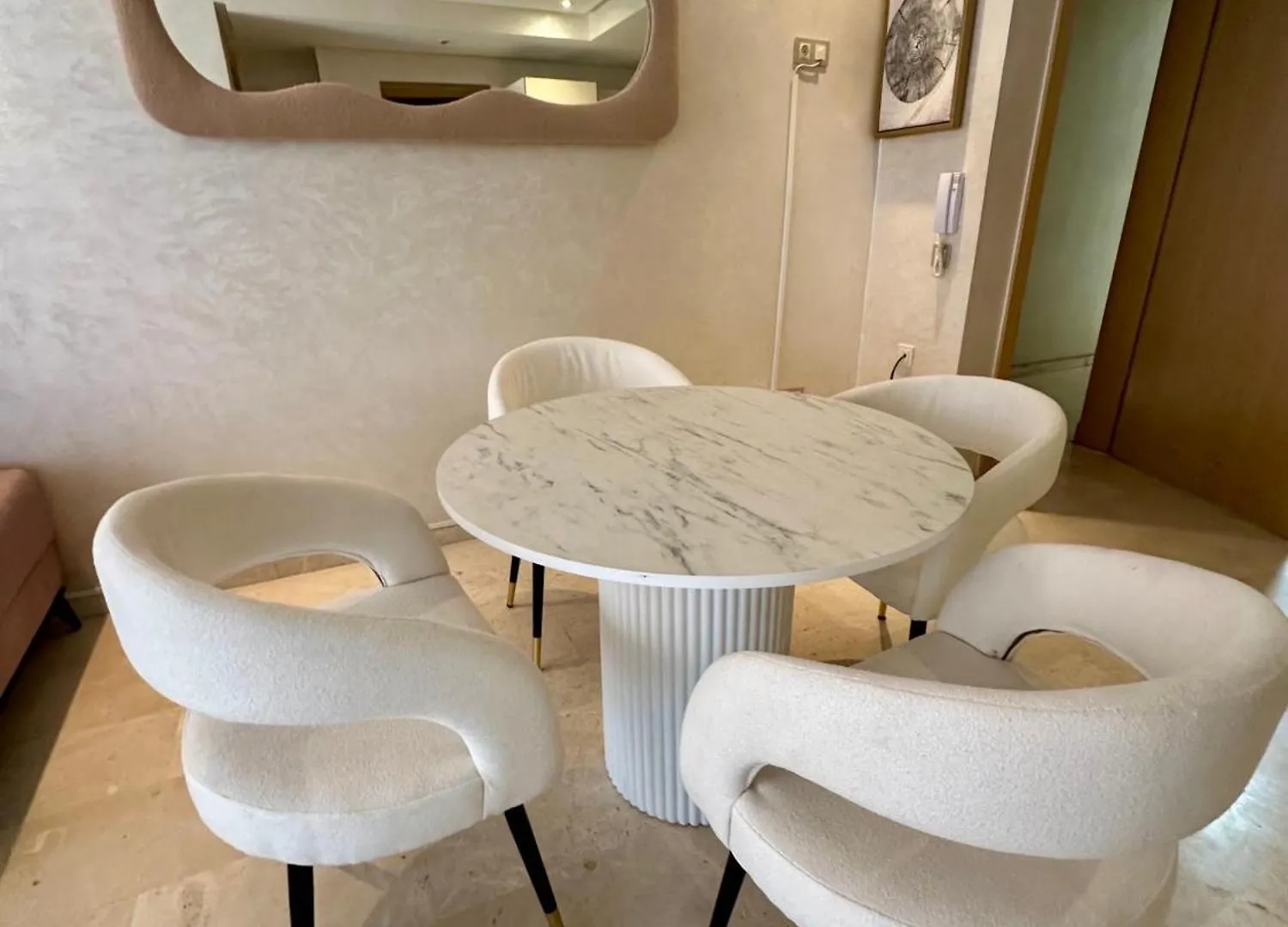 Apartment Appartement 2 Chambres Salon A Cote De Carre Eden 10 Marrakesh Morocco